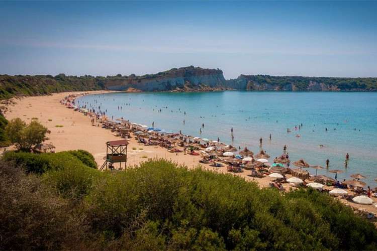 Grčka otvara plaže, pravila stroga