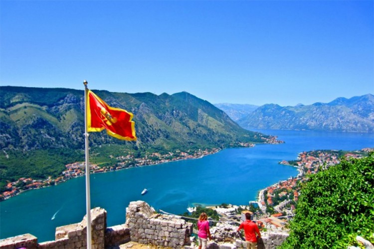 Crna Gora granice otvara 1. juna, ali ne i za Srbiju i RS