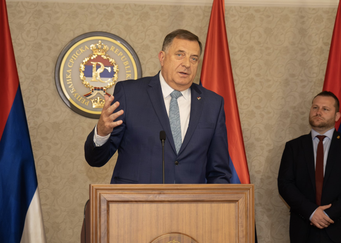 Dodik: Srbi nisu niti će prihvatiti da im stranci određuju šta da rade