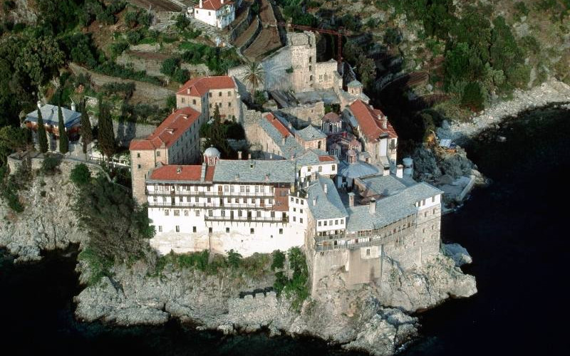 Vatrena stihija na Svetoj Gori: Gori područje koje pripada manastiru Hilandar