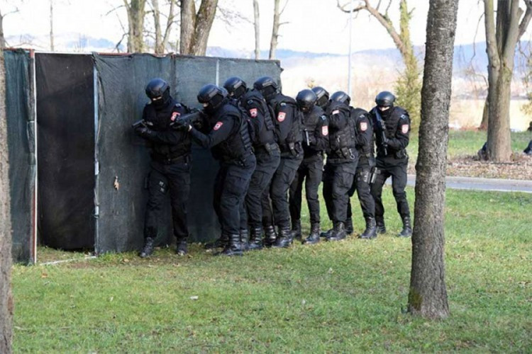 Žandarmerija RS pomaže Graničnoj policiji zbog migranata