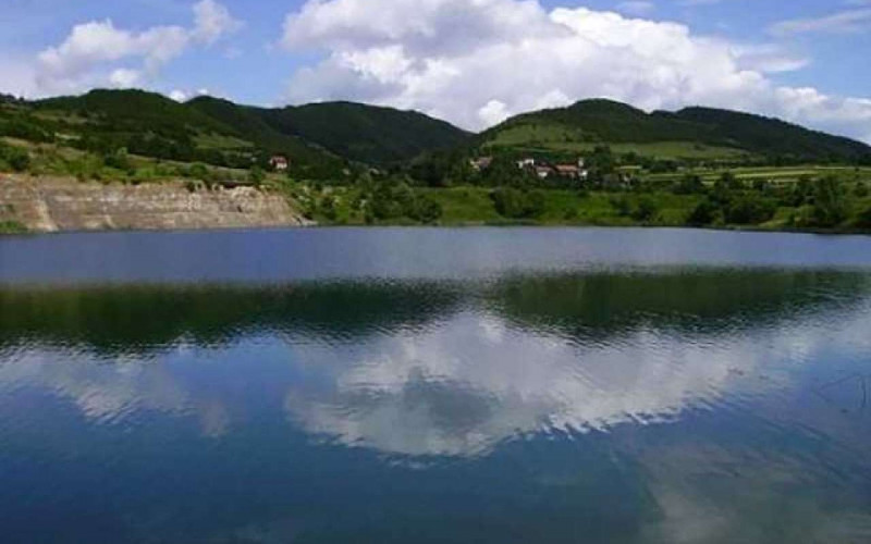 Tragedija kod Bugojna: U jezeru se utopio mladić