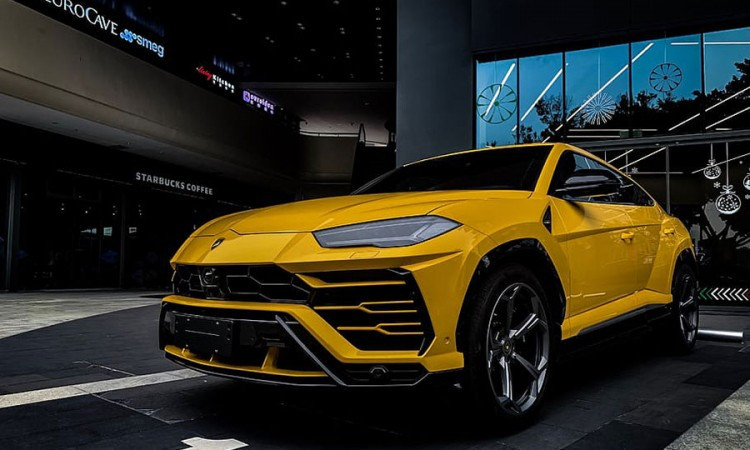 U jeku korone uvezena dva lamborginija vrijedna milion KM