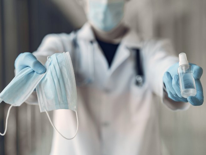 Zeljković: Na tržištu dovoljne količine zaštitnih maski