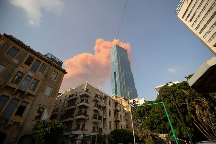 Eksplozije odjekuju Bejrutom, ima povrijeđenih