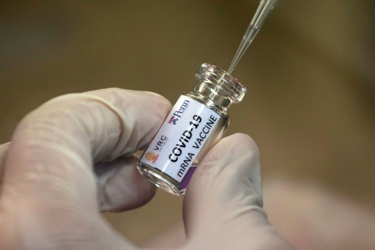 Koliko su druge zemlje blizu da razviju vakcine?