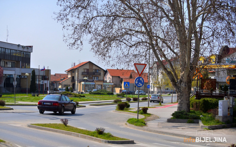 U BiH registrovano više od milion vozila, skoro 60% starije od 15 godina