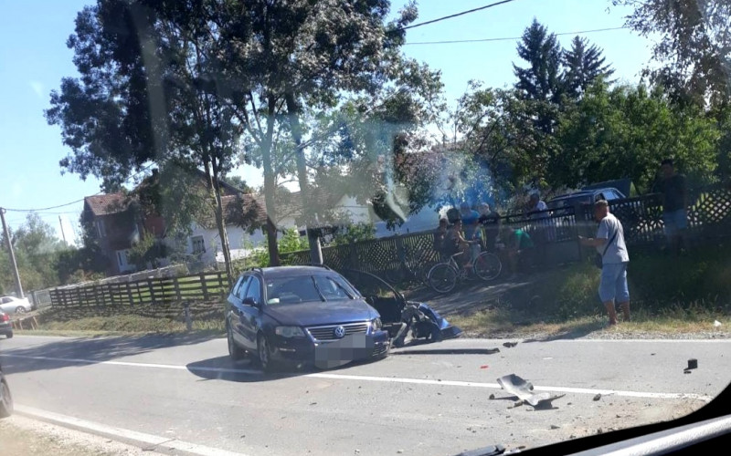 Udes u Lončarima, saobraćaj se odvija otežano /FOTO/