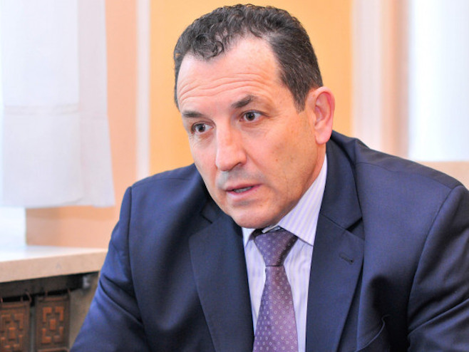 Cikotić: Prisustvo velikog broja migranata ima 