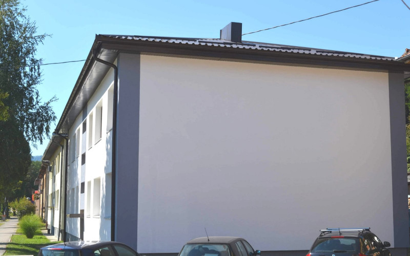 Uz podršku Opštine Lopare završeno uređenje zgrade