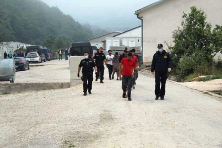 Nakon pretresa u Blažuju naloženo protjerivanje 18 migranata