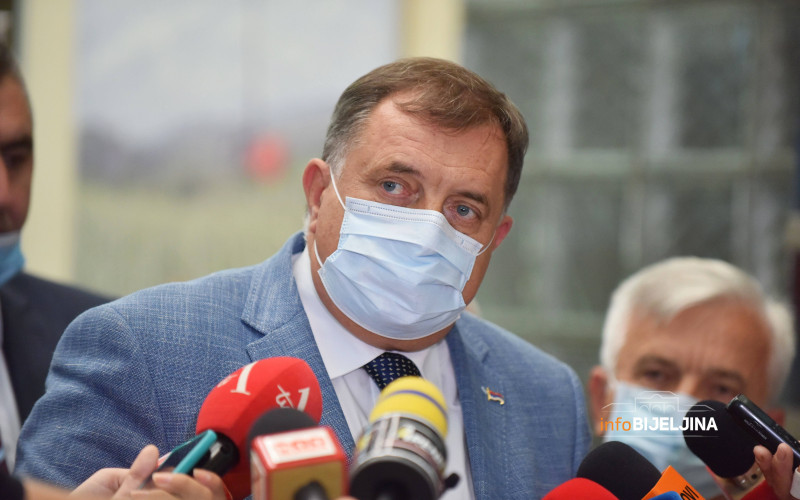 Povelja grada Bijeljina Miloradu Dodiku