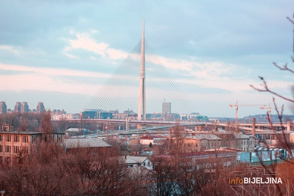 BEOGRAD NEĆE U KARANTIN Gotova sjednica Kriznog štaba, za vikend kreću POJAČANE KONTROLE