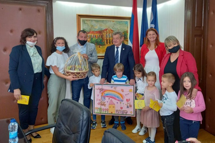 Mićo Mićić primio najmlađe sugrađane