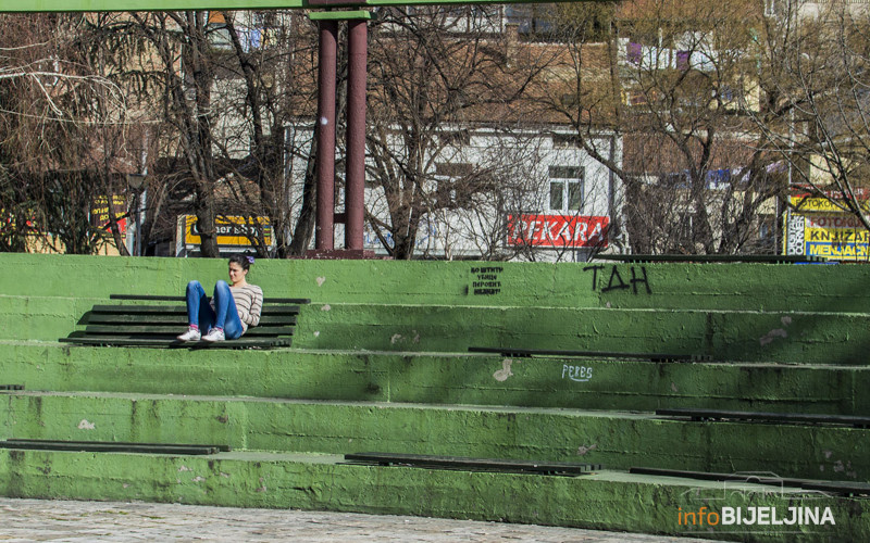 Dva studenta u sobi nemoguća misija