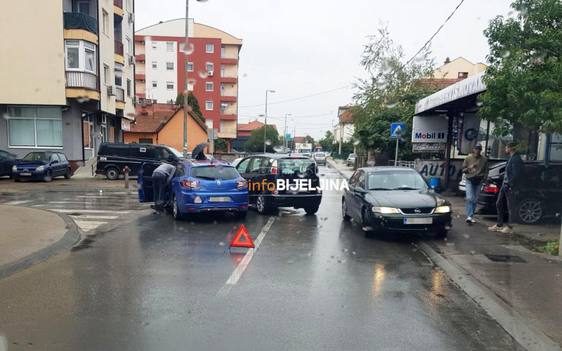 Nezgoda u Bijeljini, saobraćaj se odvija usporeno