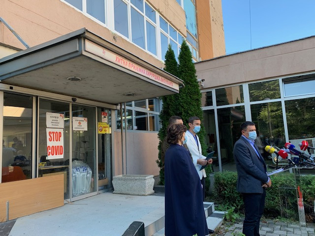 Zgrada stare hirurgije UKC-a u potpunosti pretvorena u Kovid bolnicu