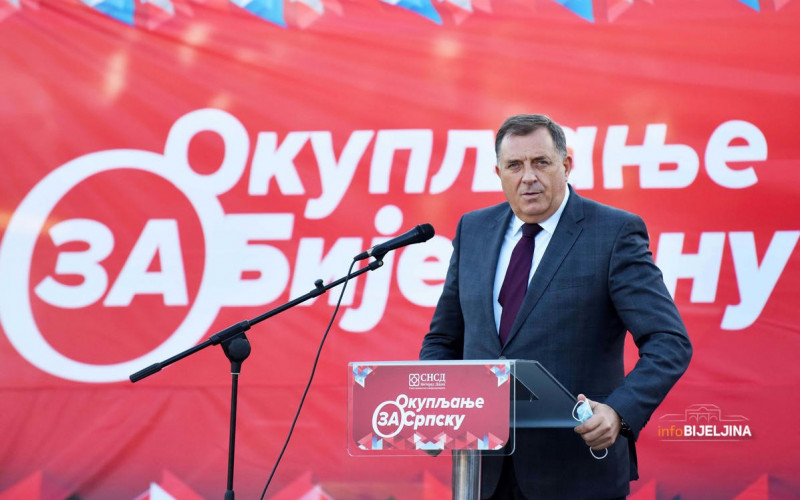 ODRŽANA TRIBINA U DVOROVIMA Dodik: Siguran sam u pobjedu SNSD-a i razvoj Bijeljine (FOTO)