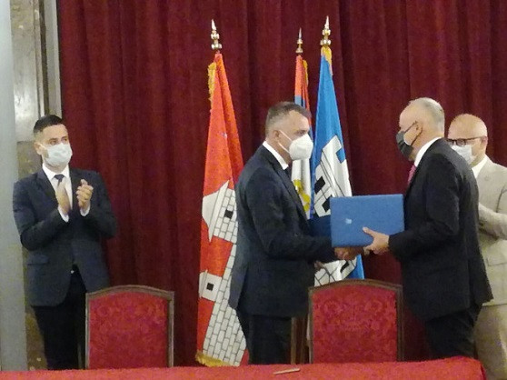 Gradonačelnici Banjaluke i Beograda potpisali Povelju o bratimljenju