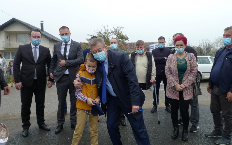 U Čengiću asfaltiran put dužine 920 metara