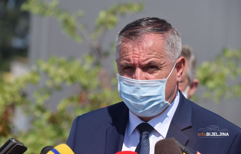 Višković uputio apel građanima Srpske