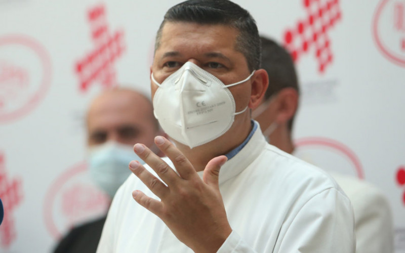 Dr Peđa Kovačević: Odvajanje od respiratora je kao NOVO ROĐENJE