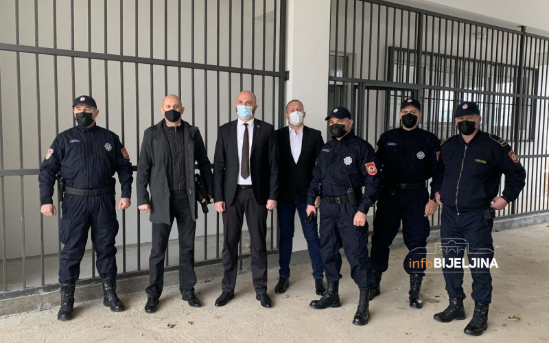 Gajić: Prvo postrojavanje službe obezbjeđenja u novom kompleksu zatvora