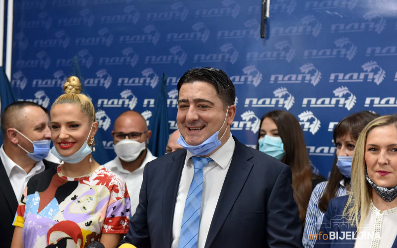 Marković: Izađite na izbore, ali uz mjere opreza