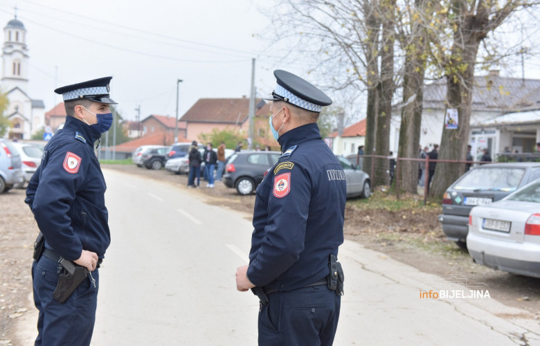 MUP Srpske objavio neregularnosti na biračkim mjestima