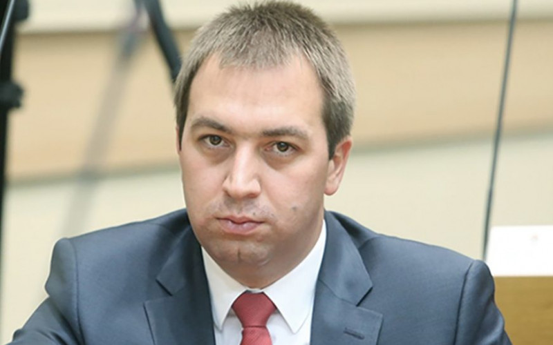 SMIJENJENI GORAN I MARINA SELAK Vlada Republike Srpske donijela odluku na vanrednoj sjednici