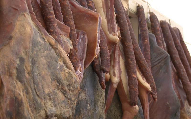 Košarac: Poziv mesoprerađivačima da otkupe viškove