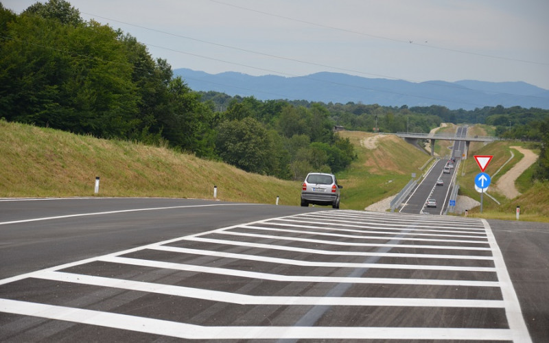 Zbog mjera u Brčkom: Svi koji idu od Bijeljine prema Banjaluci MORAJU IĆI OBILAZNICOM