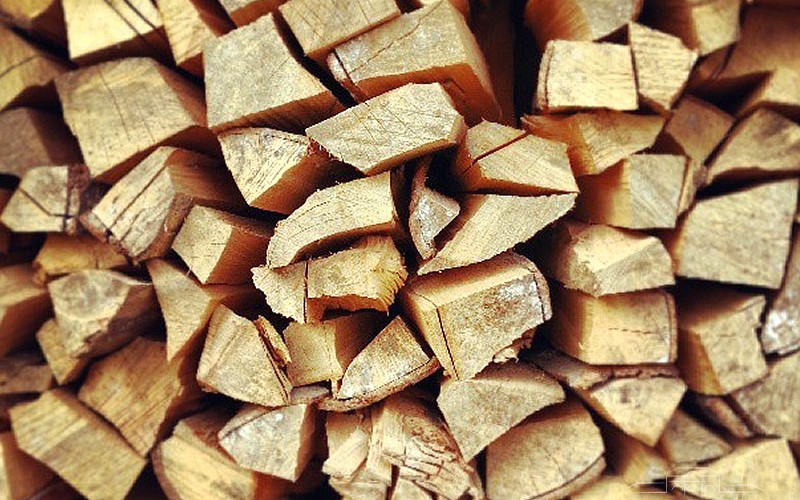 Mnogi još nisu završili nabavku ogreva za hladne dane: Drvo jeftinije od peleta i uglja