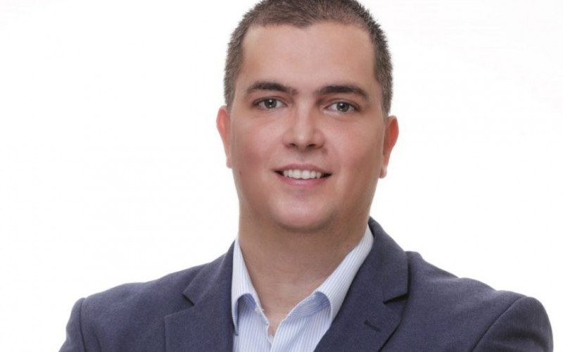 IZGUBIO NA IZBORIMA, POBIJEDIO U BORBI ZA ŽIVOT Mladi političar, koji je bio na respiratoru i u komi, savladao KORONU