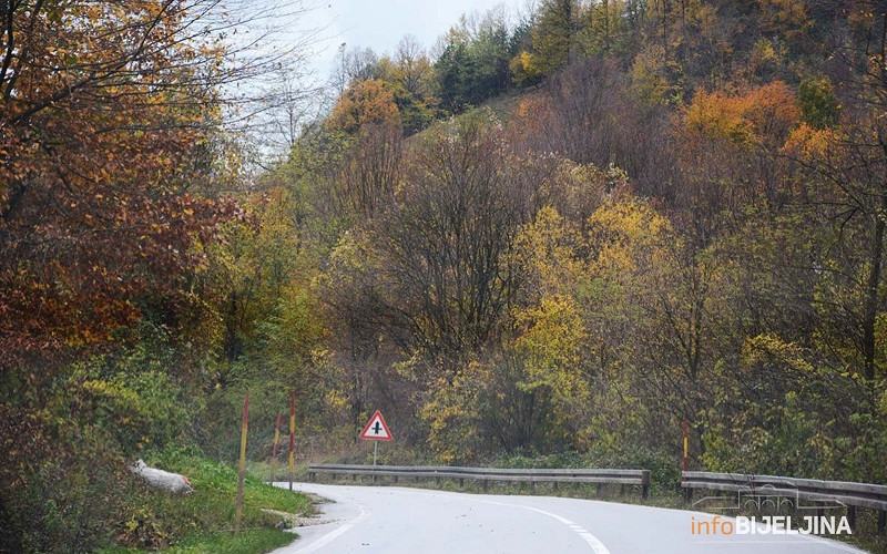 Klizavi kolovozi i magla mjestimično