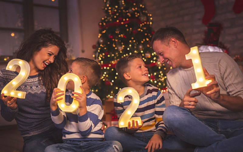 MJERE OSTAJU NA SNAZI Krizni štab FBiH pozvao građane da Novu godinu proslave porodično