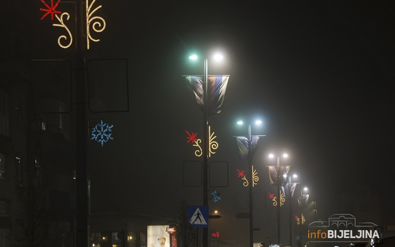 BEZ OŠTRIJIH MJERA ZA PRAZNIKE U SRPSKOJ Krizni štab ODBIO PRIJEDLOG Instituta za javno zdravstvo