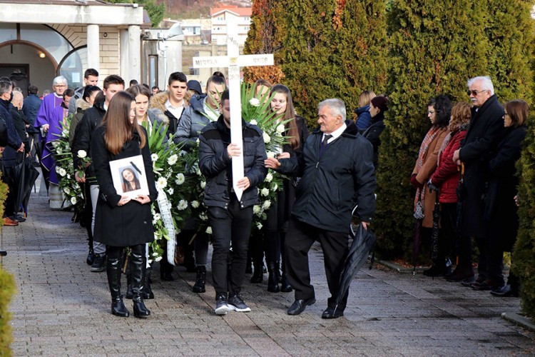 BiH uronila u tugu nakon tragedije u Posušju