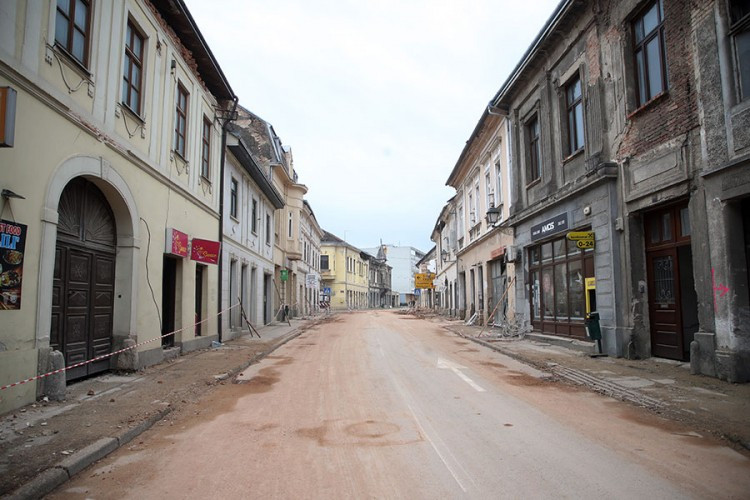 Zemljotres pomjerio Sisak i Petrinje ka istoku