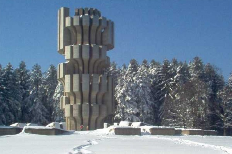 Gašićeva otvorila novoopremljeni info-centar na Mrakovici