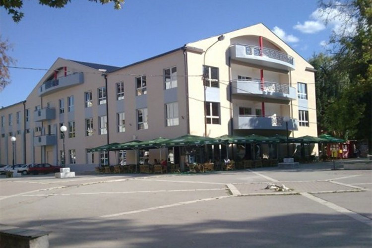 U Bratuncu počinju 