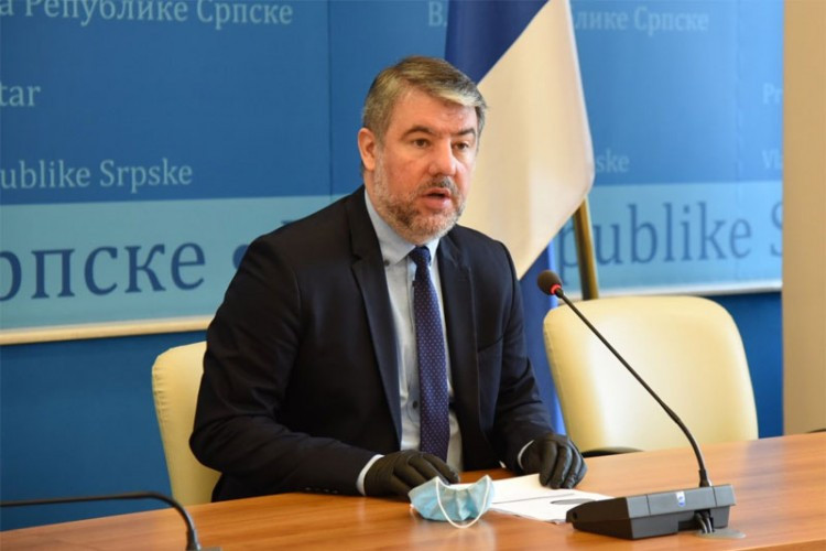 Šeranić: Vakcinisaću se prvi, ako to bude potrebno