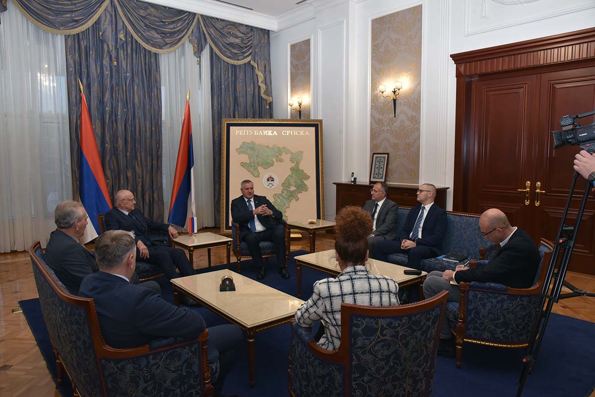 Radovan Višković poručio da treba konstantno povećavati penzije