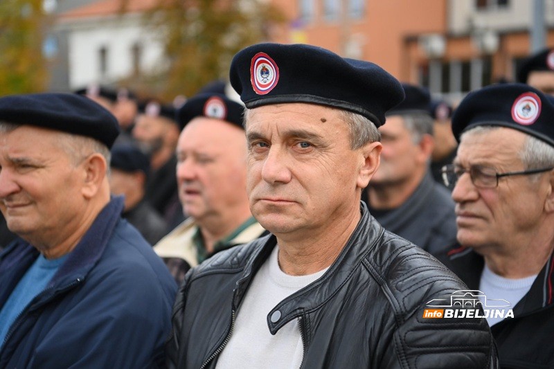 Bijeljina: Obilježavanje Dana specijalaca, veterani postrojeni nakon 30 godina (FOTO)
