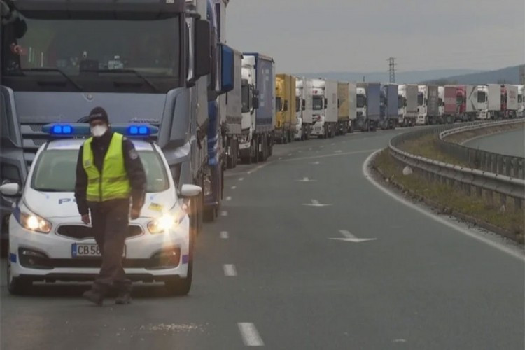 Vozač iz BiH nepažnjom napravio kilometarsku kolonu u Njemačkoj