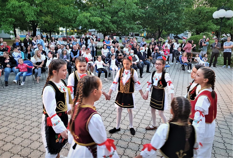 Ugljevik: Otvorena ljetna scena “Četvrtkom u osam”