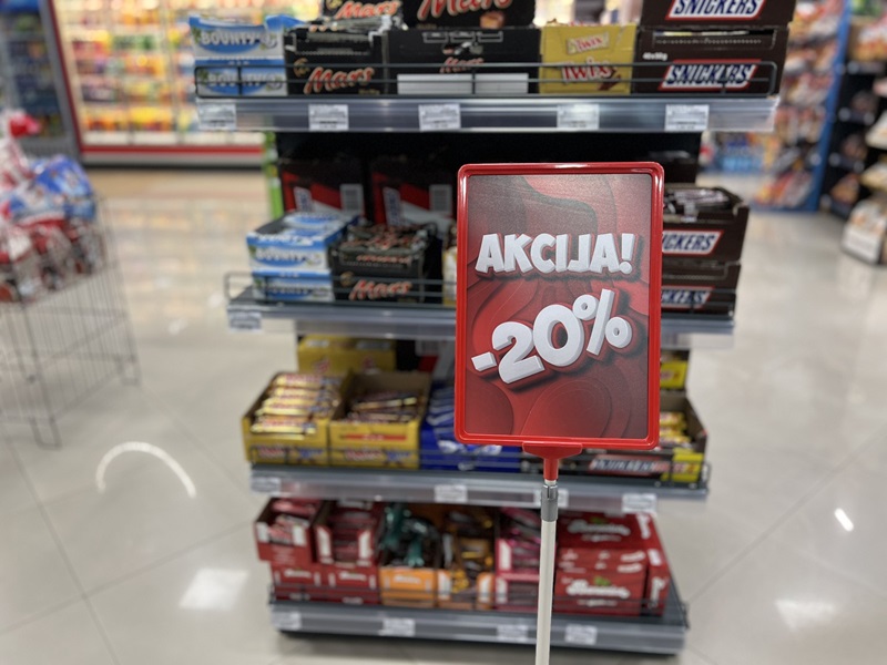 Novogodišnja vikend akcija kod “Neškovića” u Sremskoj: Gorivo jeftinije za 10 feninga, u marketu cijene niže 20 odsto