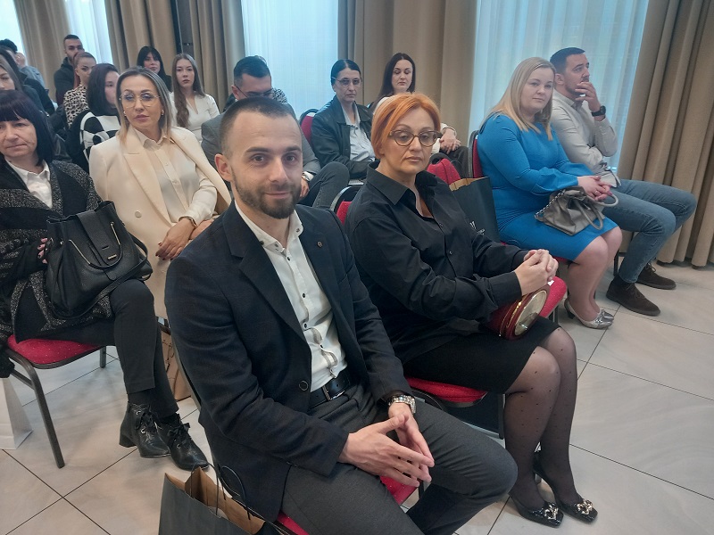 „Preduzetni – Ka razvoju grada“ – održana konferencija za mlade preduzetnike iz Bijeljine (FOTO)