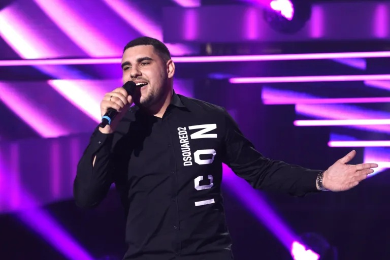 Ceca takmičaru Zvezda Granda iz Bijeljine: Ti se meni jako sviđaš, odličan si materijal