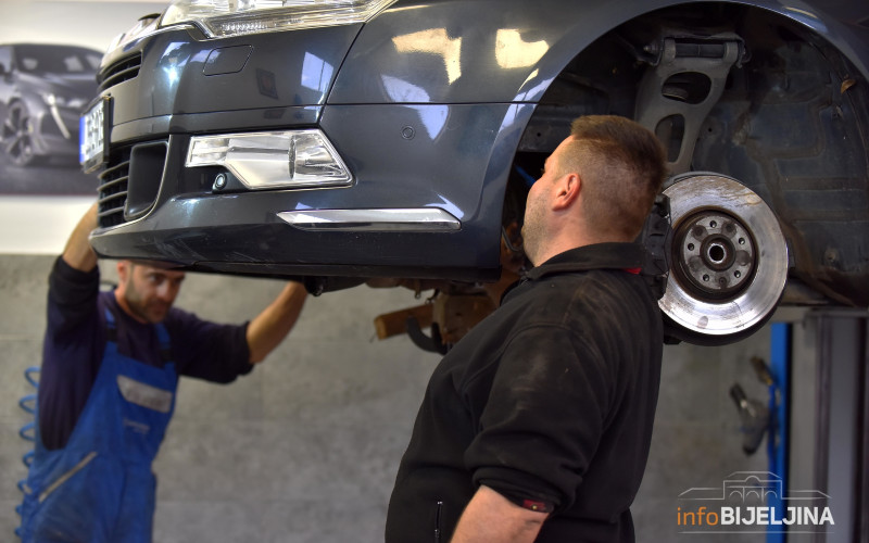 Evo koje marke automobila su najskuplje za održavanje